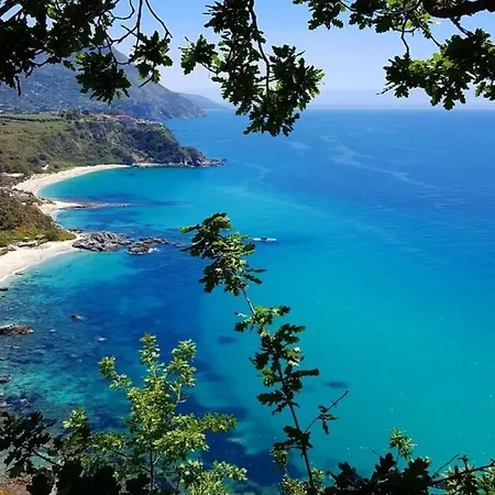 Panorama Sul Mare * Tropea